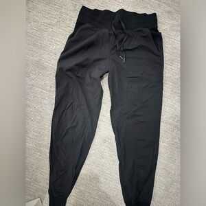 LULULEMON JOGGERS